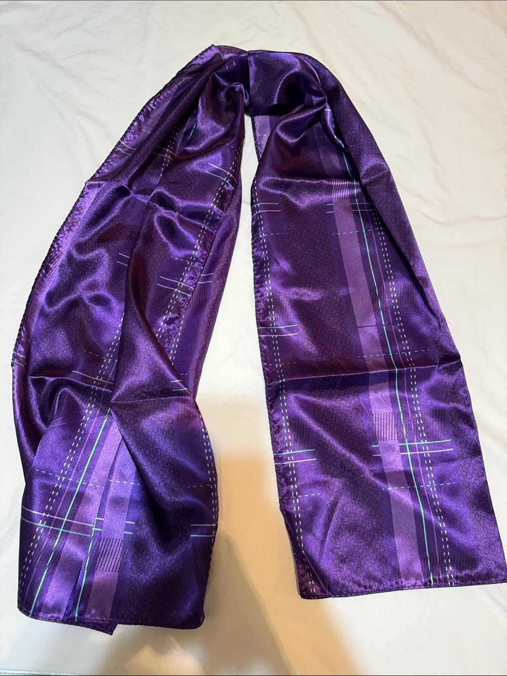 Nwt Purple Alzheimer’s logo Scarf identified
